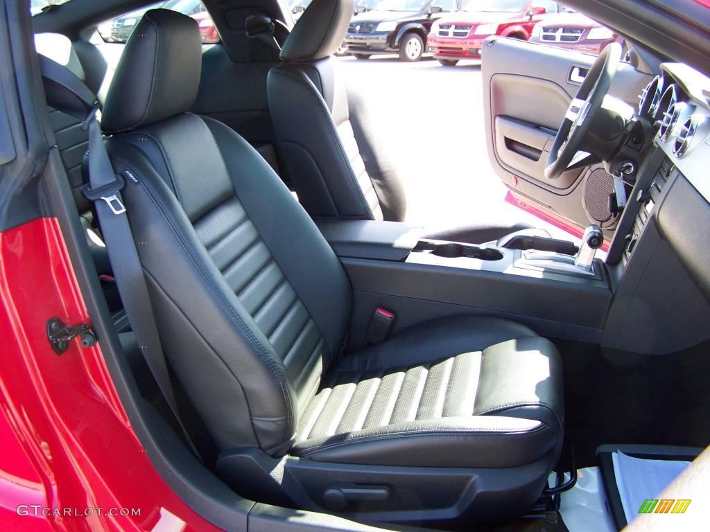 2008 Mustang GT Premium Coupe - Torch Red / Dark Charcoal photo #12