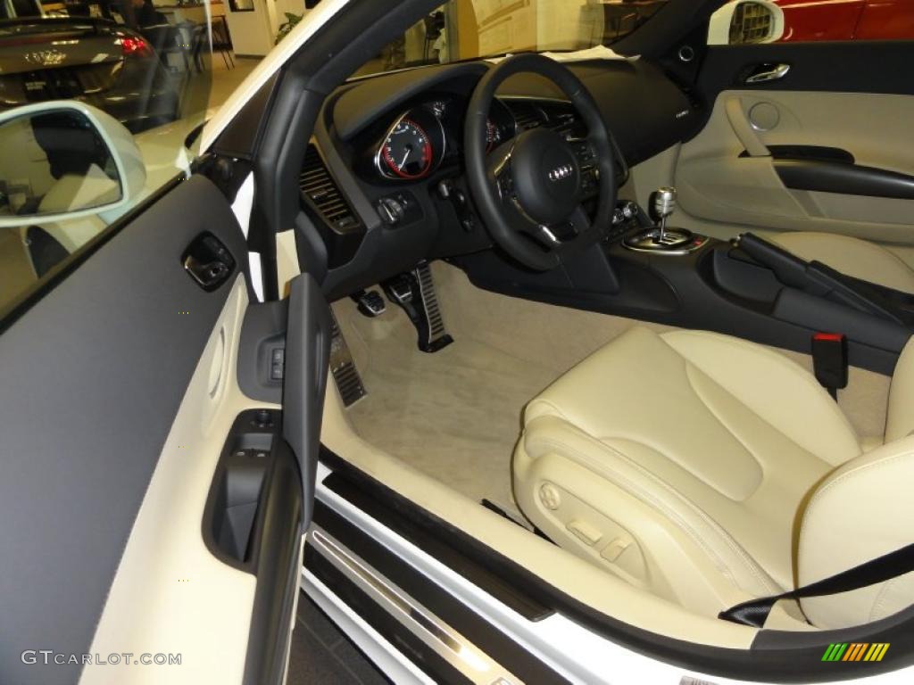 Luxor Beige Nappa Leather Interior 2011 Audi R8 5.2 FSI quattro Photo #46040344
