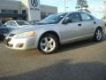 2004 Bright Silver Metallic Dodge Stratus SE Sedan  photo #2