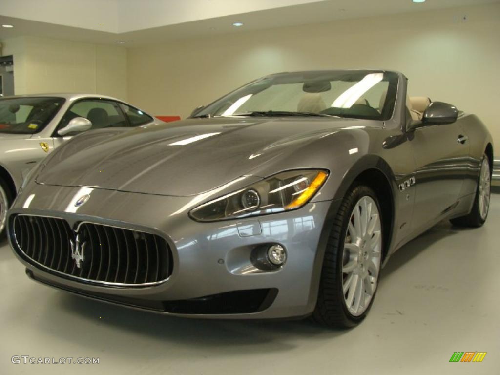 2011 GranTurismo Convertible GranCabrio - Grigio Alfieri (Grey) / Pearl Beige photo #1