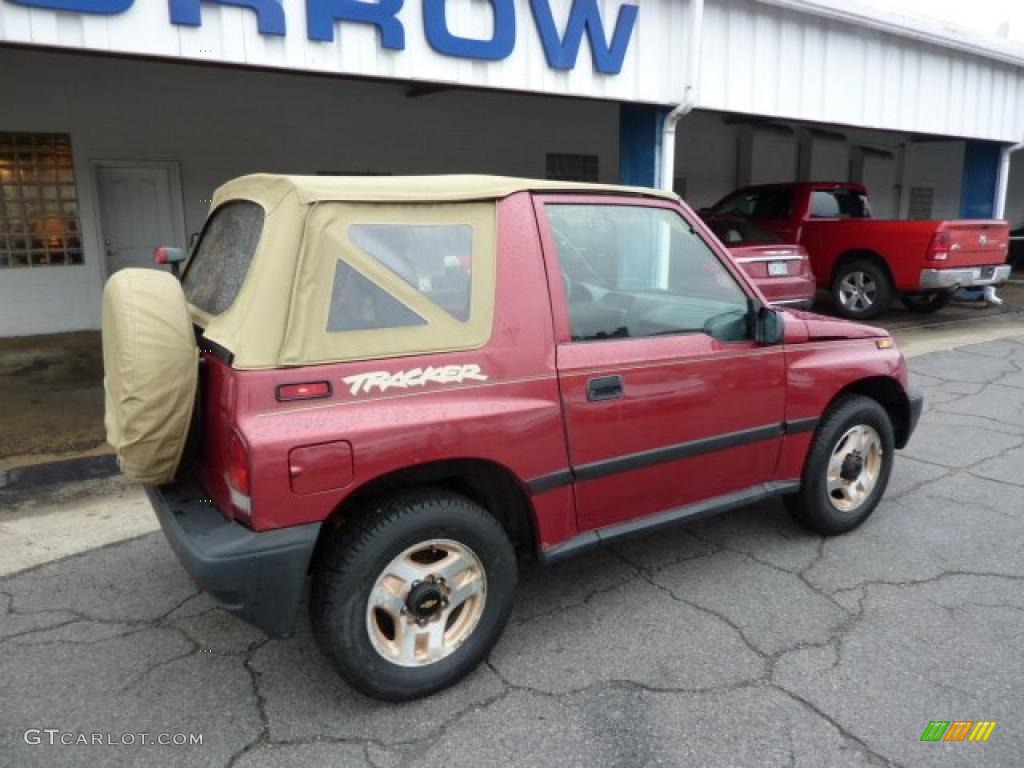 1998 Tracker Soft Top 4x4 - Sunset Red Metallic / Charcoal photo #10