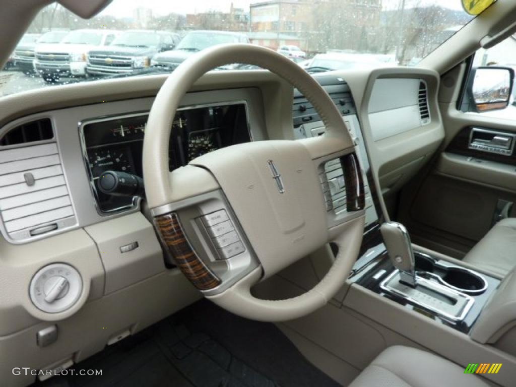 2010 Lincoln Navigator 4x4 Steering Wheel Photos