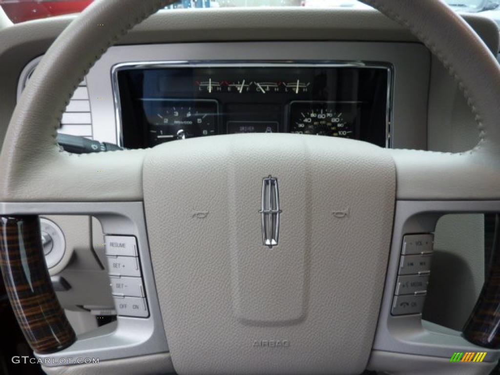 2010 Navigator 4x4 - Royal Red Metallic / Stone photo #24