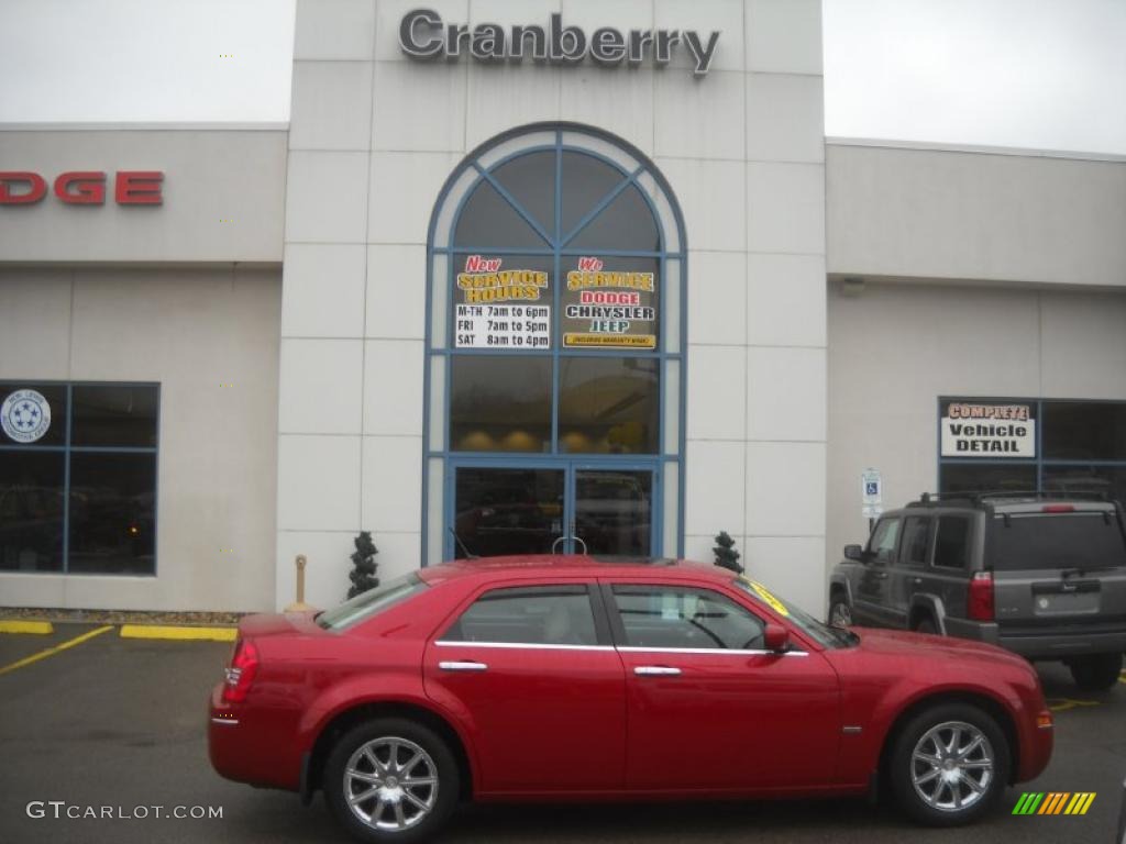 Inferno Red Crystal Pearl Chrysler 300