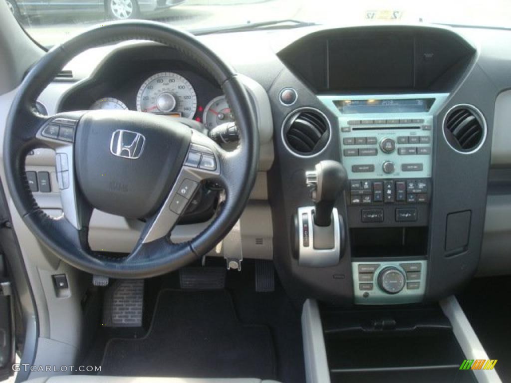 2009 Honda Pilot Touring Gray Dashboard Photo #46046214