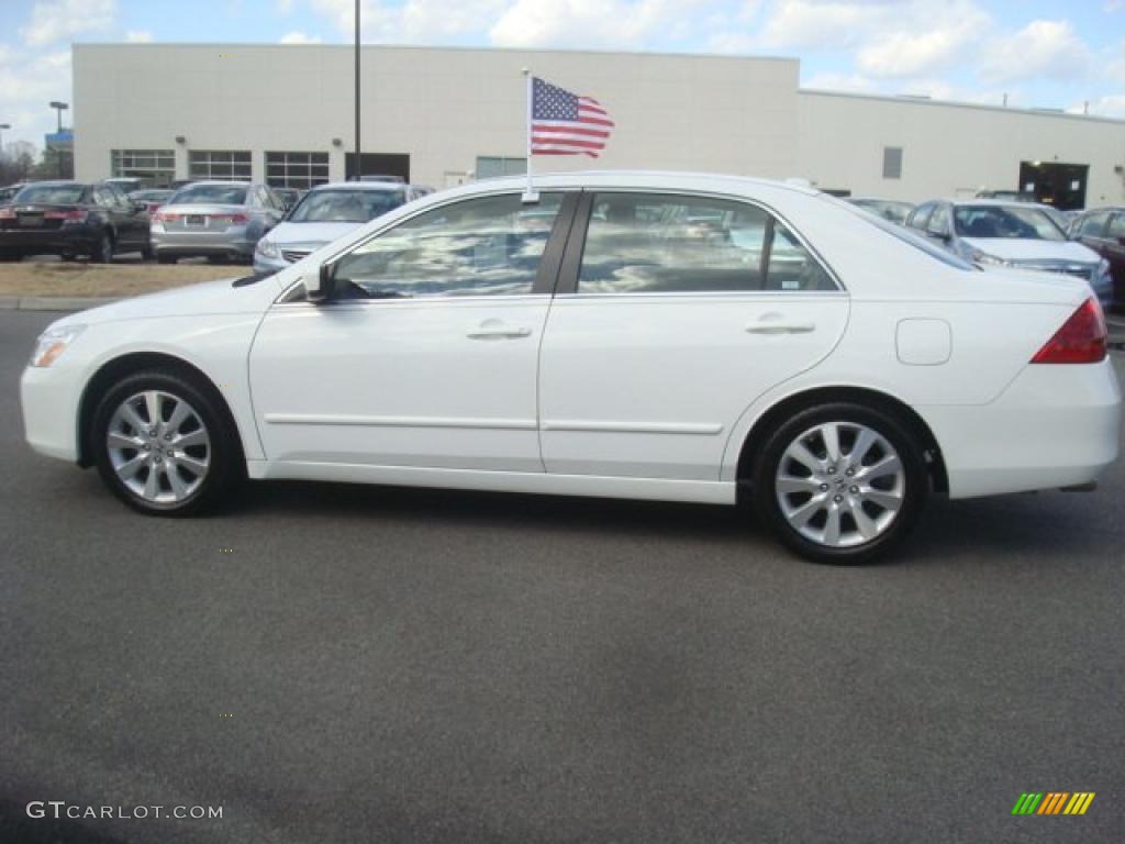 2007 Accord EX-L V6 Sedan - Taffeta White / Ivory photo #3