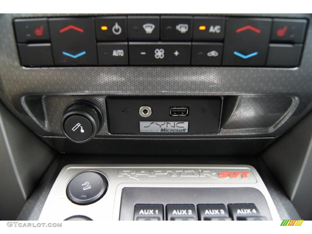 2011 Ford F150 SVT Raptor SuperCrew 4x4 Controls Photo #46047272