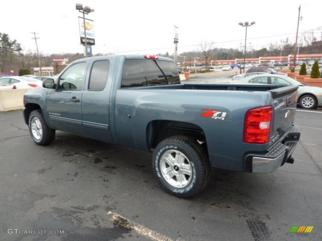 2011 Silverado 1500 LT Extended Cab 4x4 - Blue Granite Metallic / Ebony photo #5