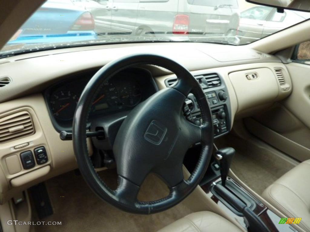1998 Honda Accord EX Coupe Ivory Dashboard Photo #46048517