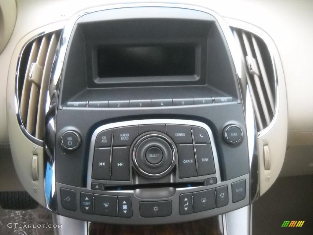 2011 Buick LaCrosse CX Controls Photo #46048856