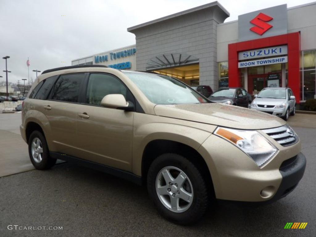 2007 XL7 AWD - Prairie Gold Metallic / Beige photo #1