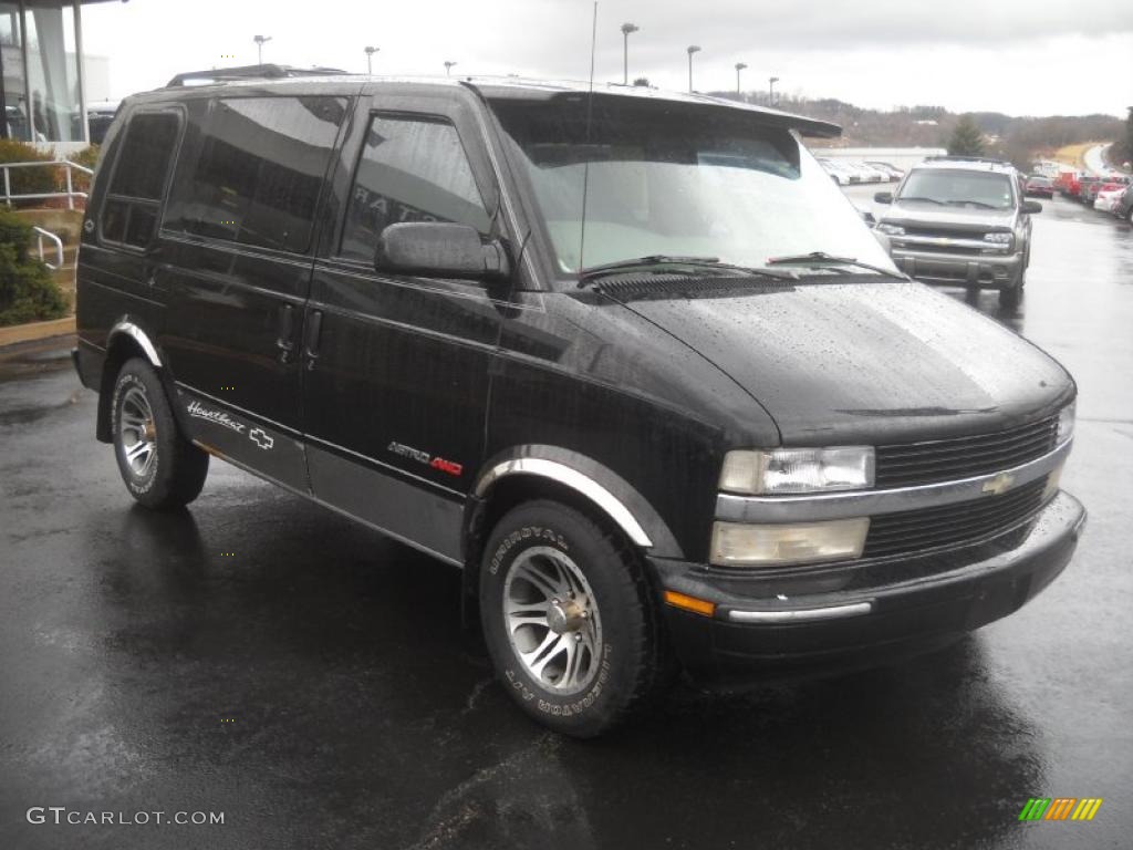 Black 1998 Chevrolet Astro AWD Passenger Van Exterior Photo #46049053