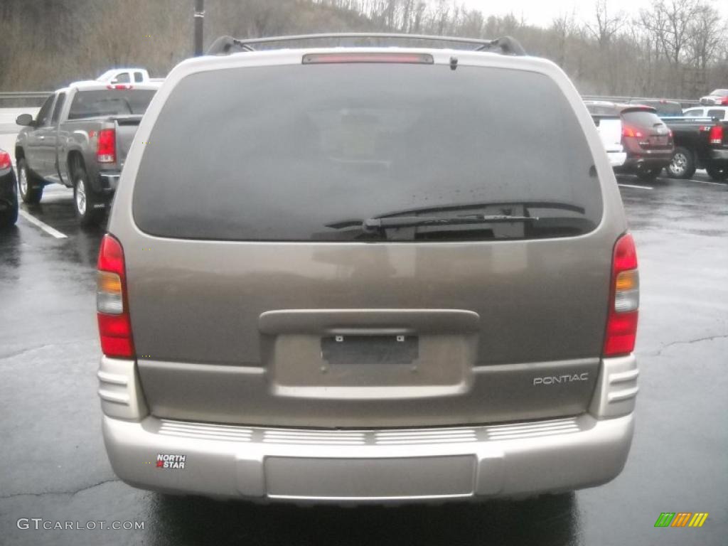 Dark Bronzemist Metallic 2004 Pontiac Montana Standard Montana Model Exterior Photo #46049122