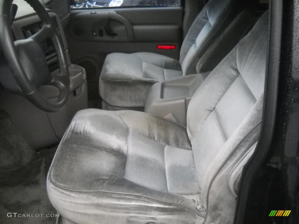 Gray Interior 1998 Chevrolet Astro AWD Passenger Van Photo #46049146
