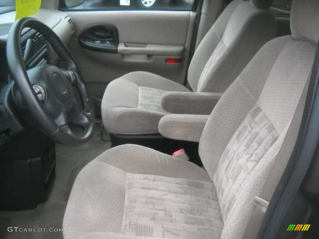 2004 Pontiac Montana Standard Montana Model interior Photo #46049212