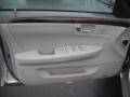 Light Platinum - DTS Sedan Photo No. 12