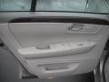 Light Platinum - DTS Sedan Photo No. 14