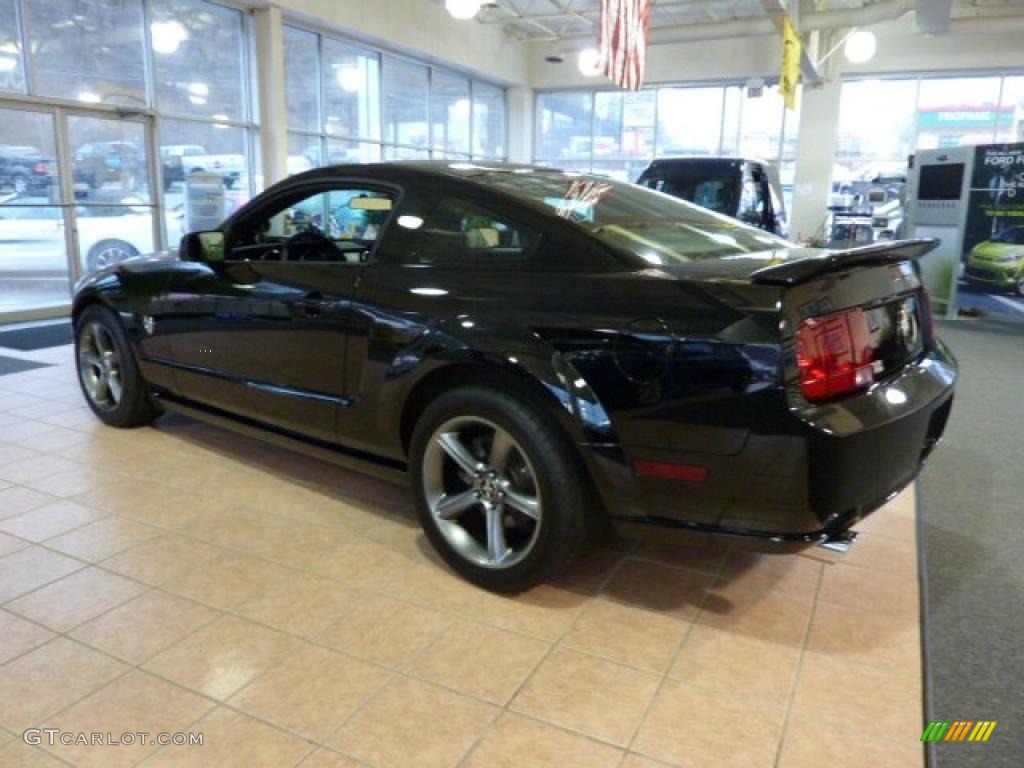 2009 Mustang GT Coupe - Black / Dark Charcoal photo #5