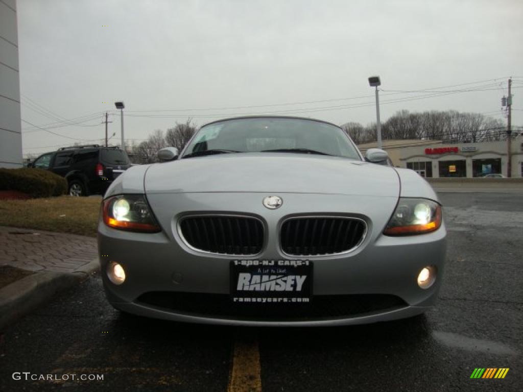 2003 Z4 2.5i Roadster - Titanium Silver Metallic / Black photo #8