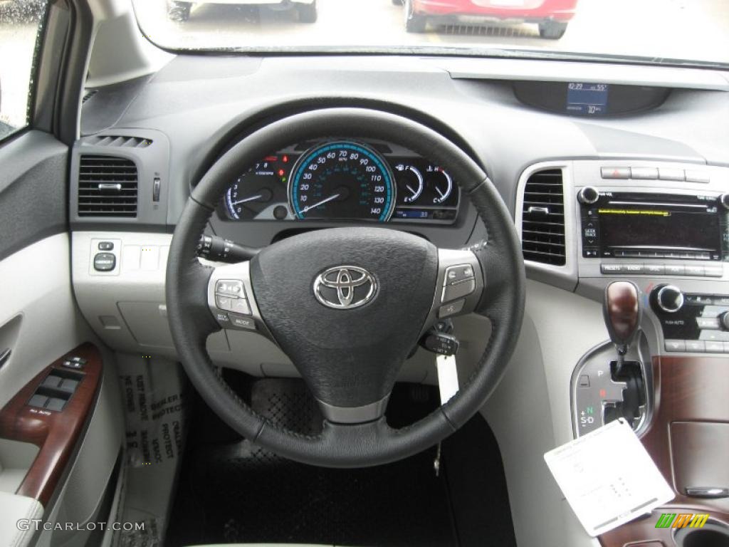 2011 Toyota Venza I4 Light Gray Steering Wheel Photo #46053229