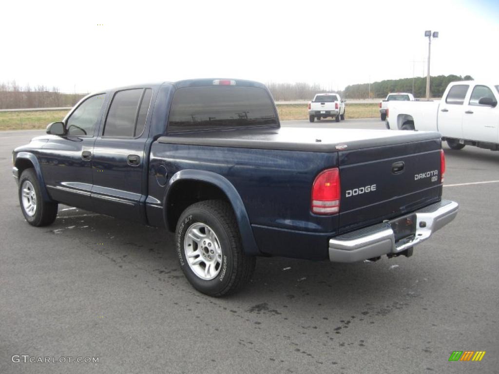 2003 Dakota SLT Quad Cab - Patriot Blue Pearl / Taupe photo #7