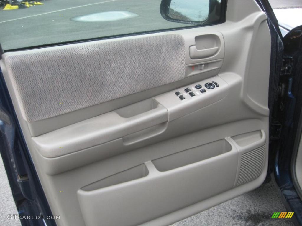 2003 Dodge Dakota SLT Quad Cab Taupe Door Panel Photo #46053634
