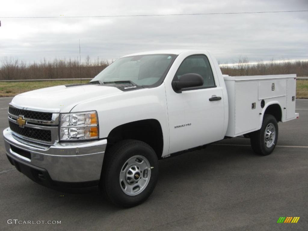 2011 Silverado 2500HD Regular Cab Chassis - Summit White / Dark Titanium photo #1