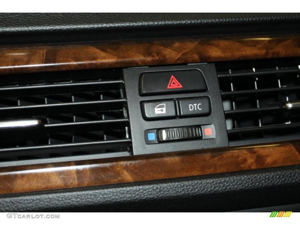 2009 3 Series 328i Coupe - Titanium Silver Metallic / Black photo #34