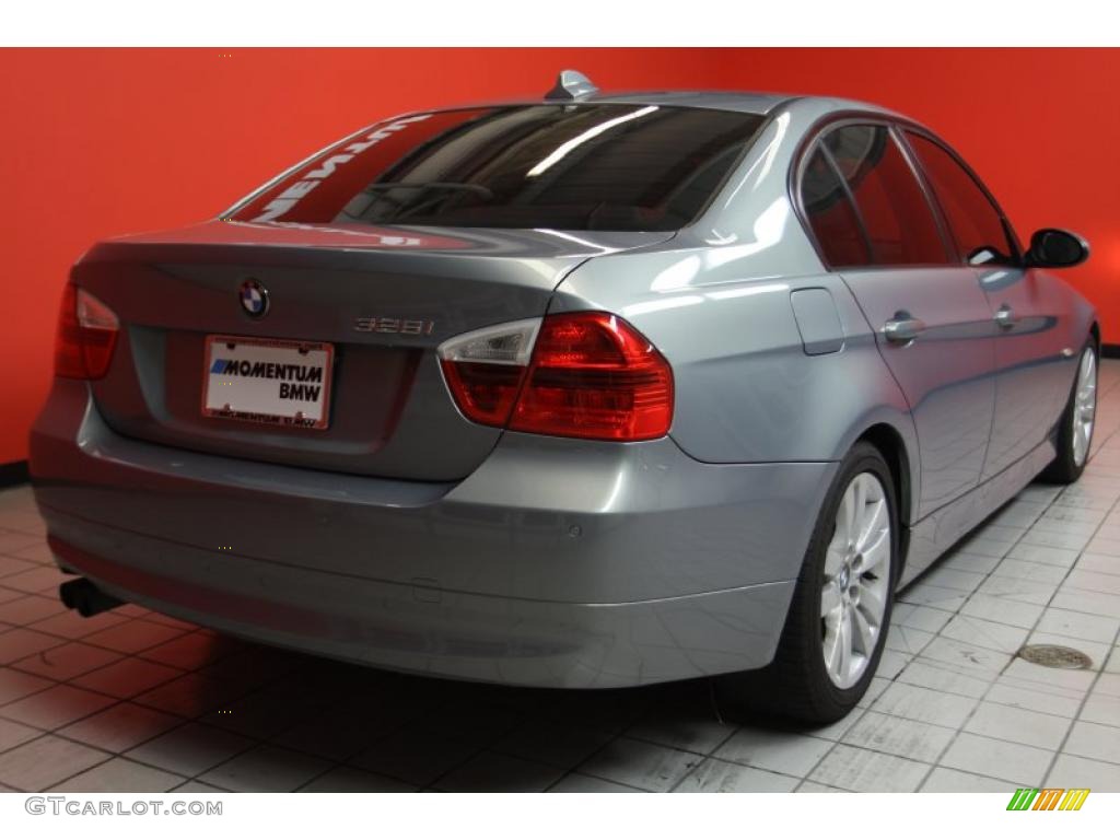 2007 3 Series 328i Sedan - Arctic Metallic / Grey photo #3