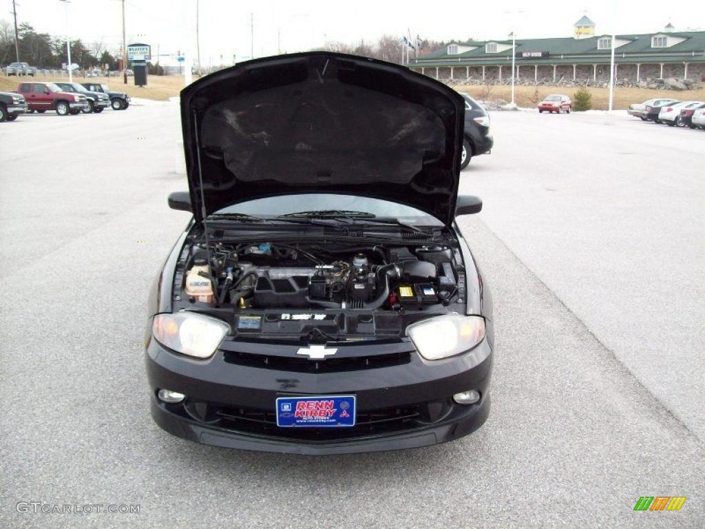 2003 Cavalier LS Sport Sedan - Black / Graphite Gray photo #18