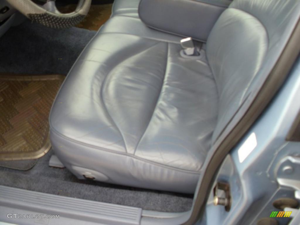 1997 Crown Victoria LX - Light Denim Blue Metallic / Blue photo #6