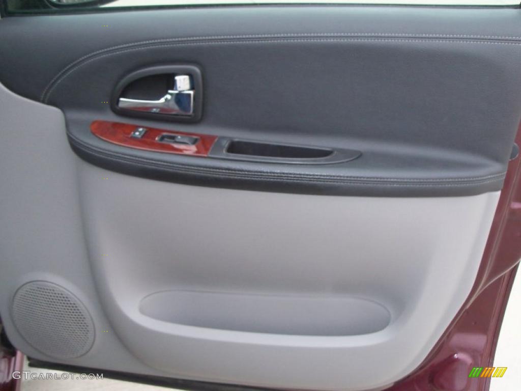 2007 Buick Terraza CX Plus Door Panel Photos