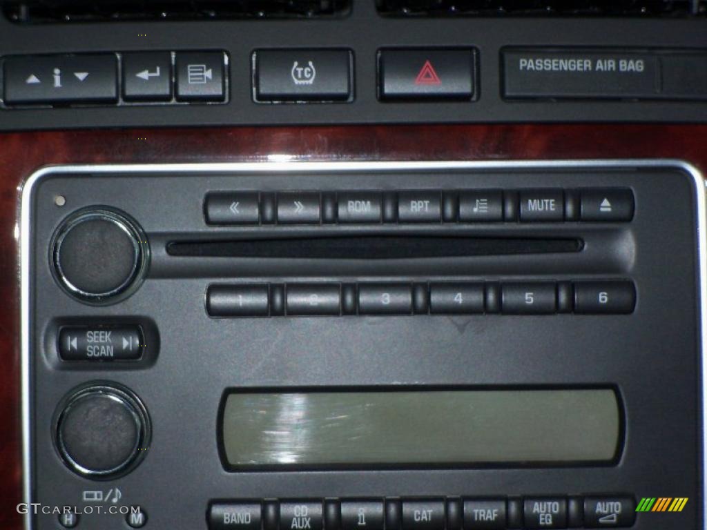 2007 Buick Terraza CX Plus Controls Photo #46061109