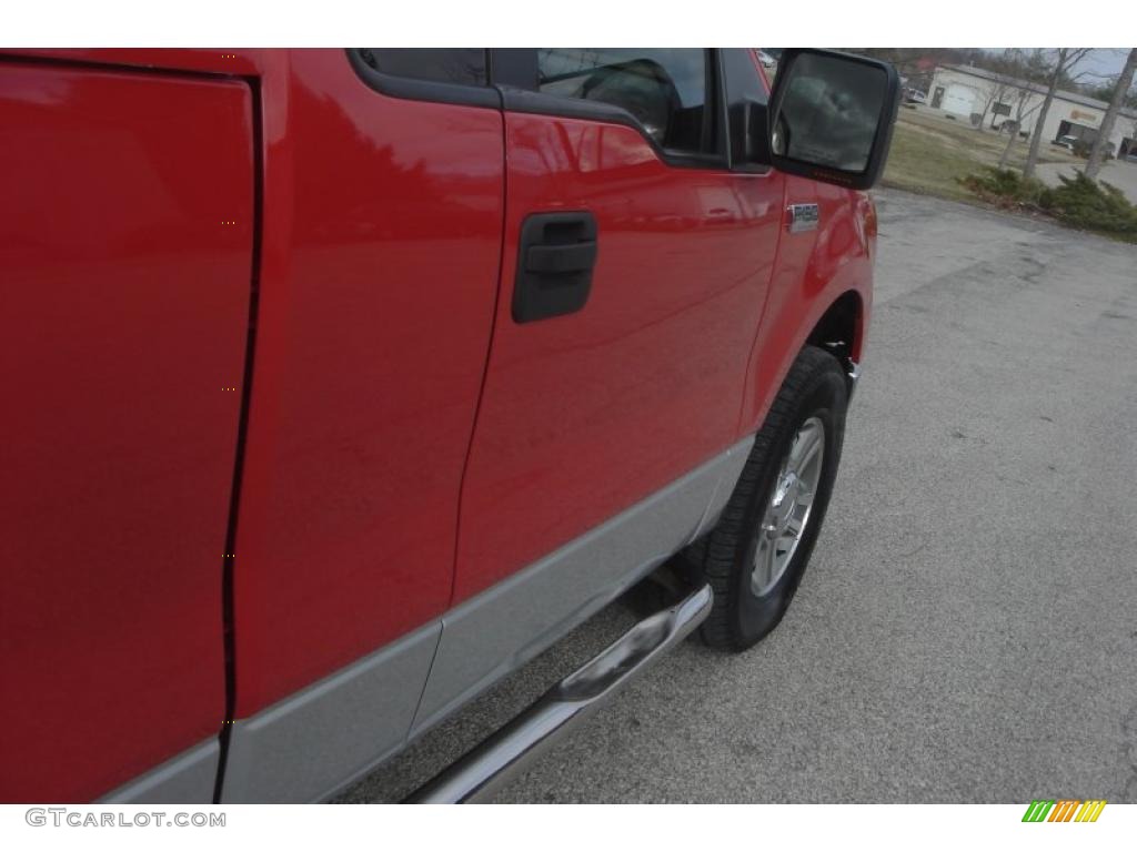 2006 F150 XLT Regular Cab 4x4 - Bright Red / Medium/Dark Flint photo #9