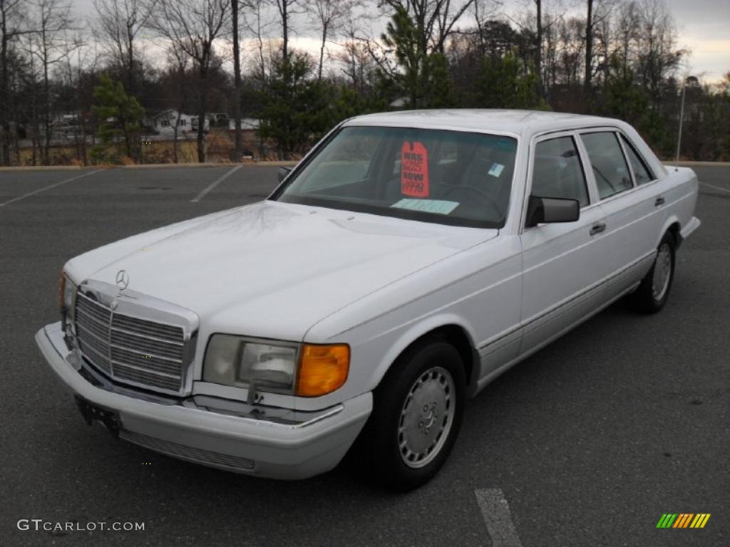 Arctic White 1991 Mercedes-Benz S Class 300 SEL Exterior Photo #46062195