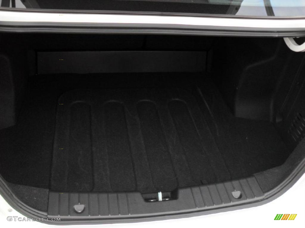 2011 Chevrolet Aveo LT Sedan Trunk Photo #46062534