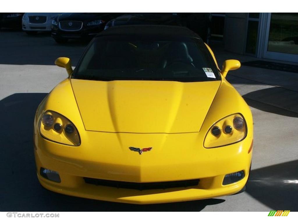 2005 Corvette Convertible - Millenium Yellow / Ebony photo #5