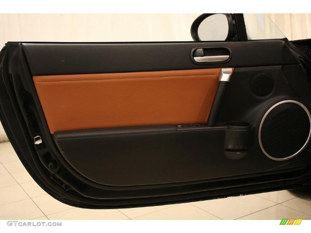 2008 Mazda MX-5 Miata Grand Touring Hardtop Roadster Saddle Brown Door Panel Photo #46064994