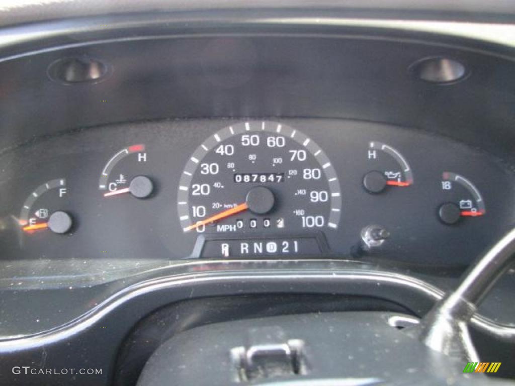 2002 Ford E Series Van E150 Cargo Gauges Photo #46066933