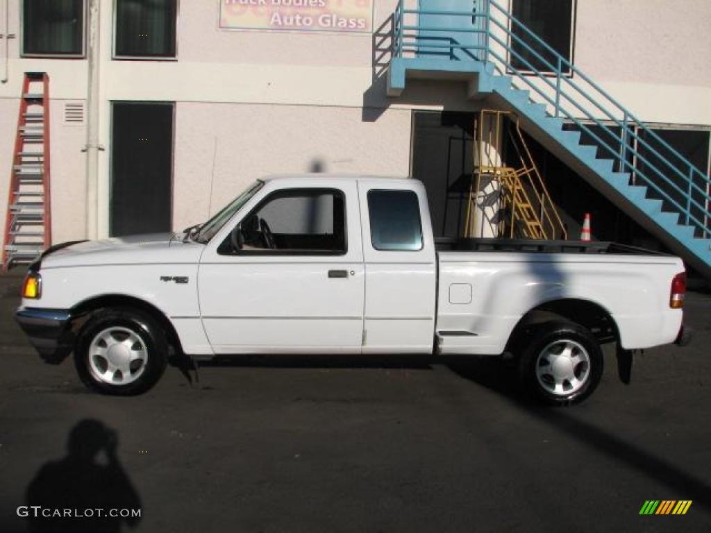 1997 Ranger XLT Extended Cab - Oxford White / Medium Prairie Tan photo #6