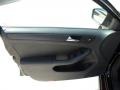 Black - Jetta SE Sedan Photo No. 10