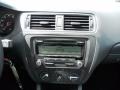 Black - Jetta SE Sedan Photo No. 17
