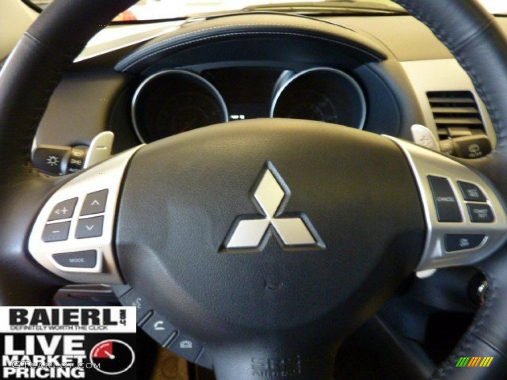 2010 Outlander GT 4WD - Rally Red Metallic / Black photo #19