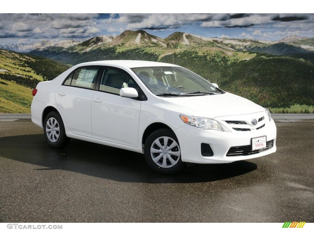 2011 Corolla LE - Super White / Bisque photo #1