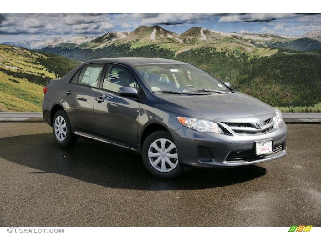 2011 Corolla LE - Magnetic Gray Metallic / Bisque photo #1