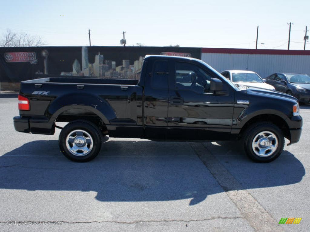 2006 F150 STX Regular Cab - Black / Medium/Dark Flint photo #5