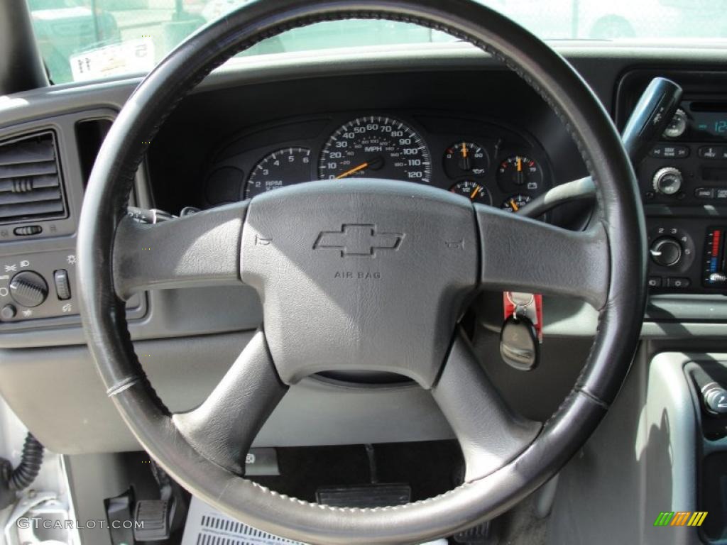 2005 Chevrolet Silverado 2500HD LT Extended Cab Dark Charcoal Steering Wheel Photo #46073946