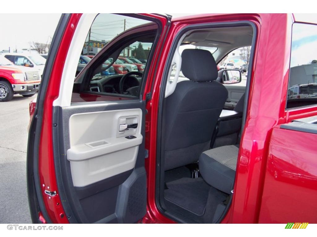 2009 Ram 1500 SLT Quad Cab 4x4 - Inferno Red Crystal Pearl / Dark Slate/Medium Graystone photo #14