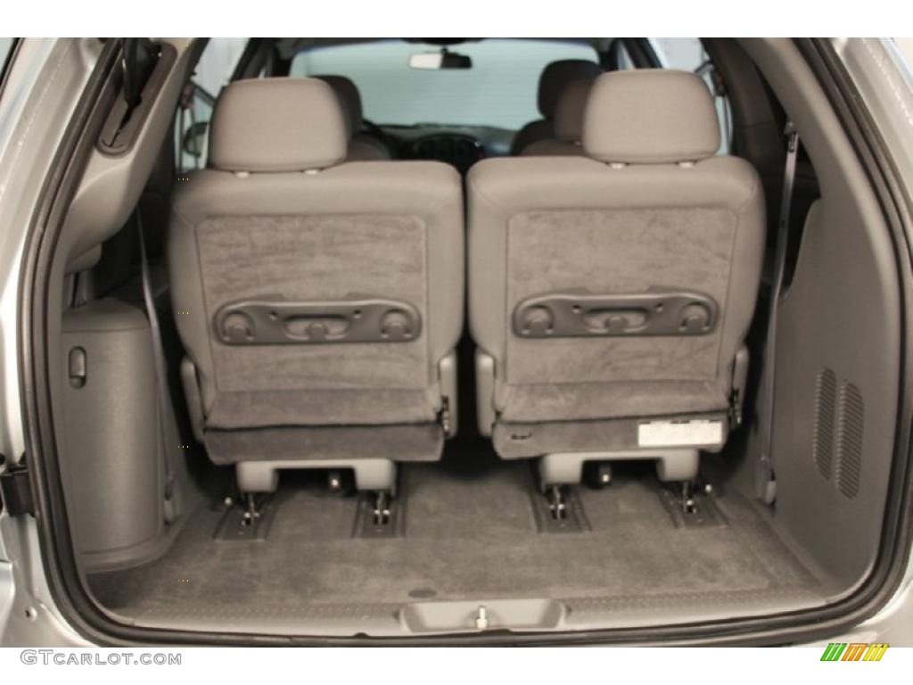 2004 Chrysler Town & Country Touring Trunk Photo #46077105
