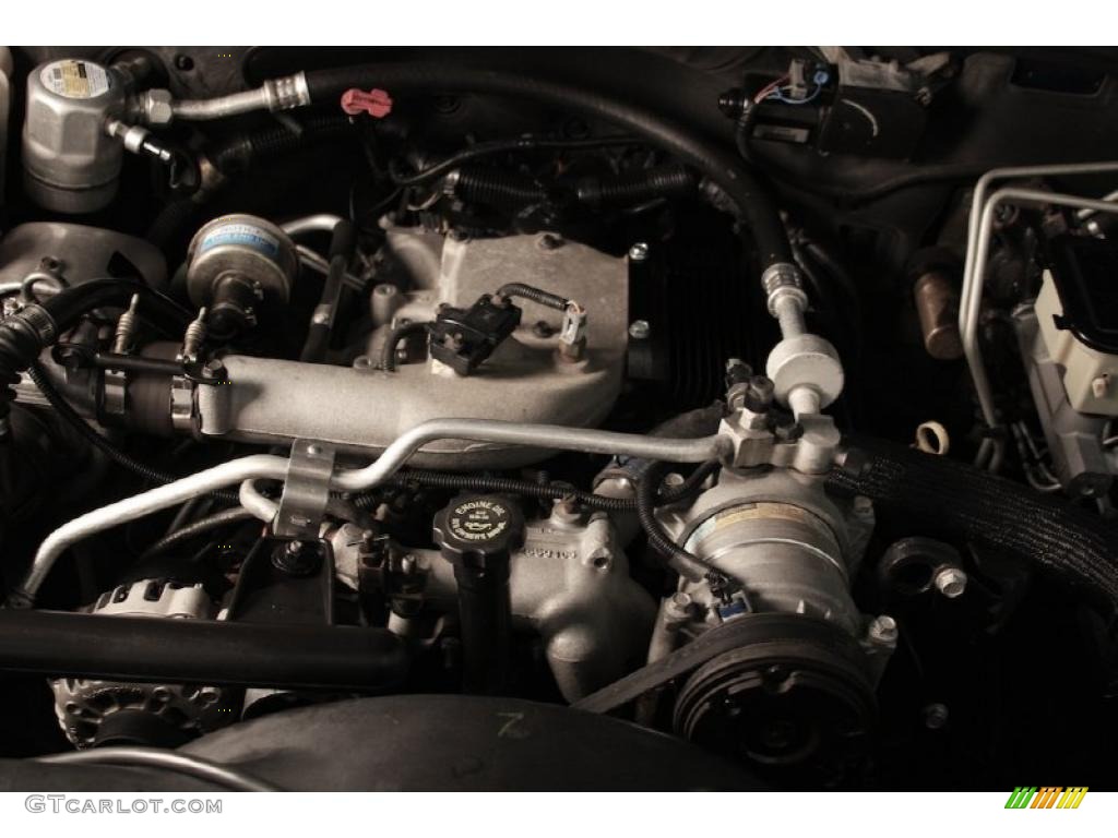 1998 Chevrolet C/K 2500 K2500 Extended Cab 4x4 5.7 Liter OHV 16-Valve V8 Engine Photo #46077207